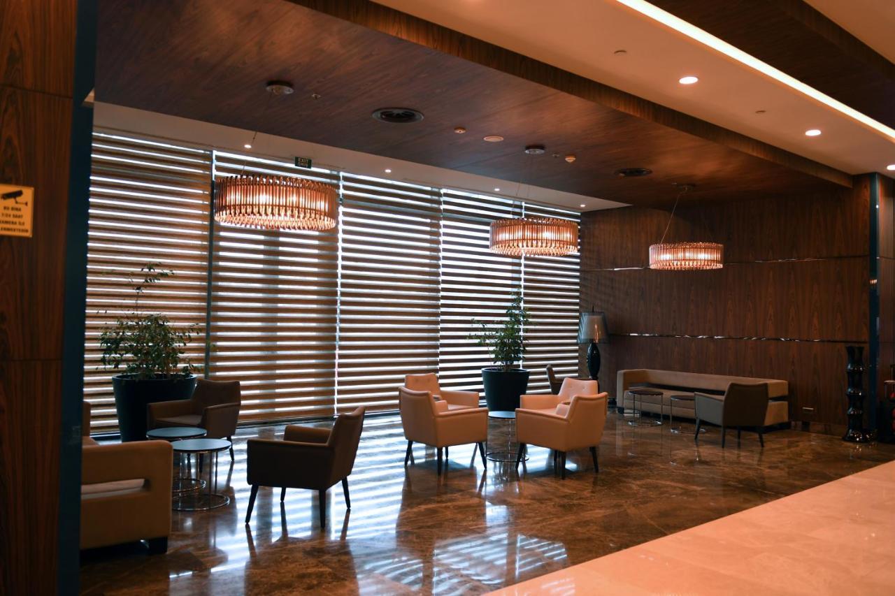 Mercure Istanbul West Hotel&Convention Center Exterior foto